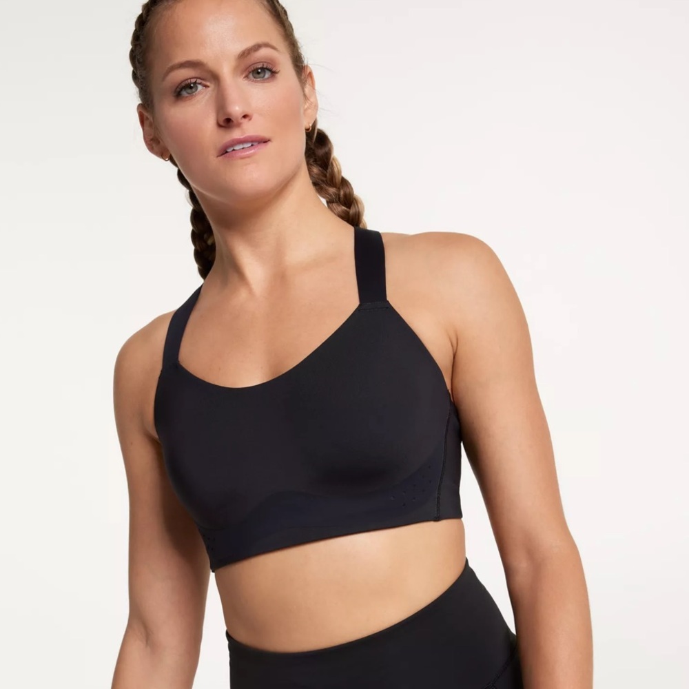 CALIA by Carrie Underwood Black Sports Bra